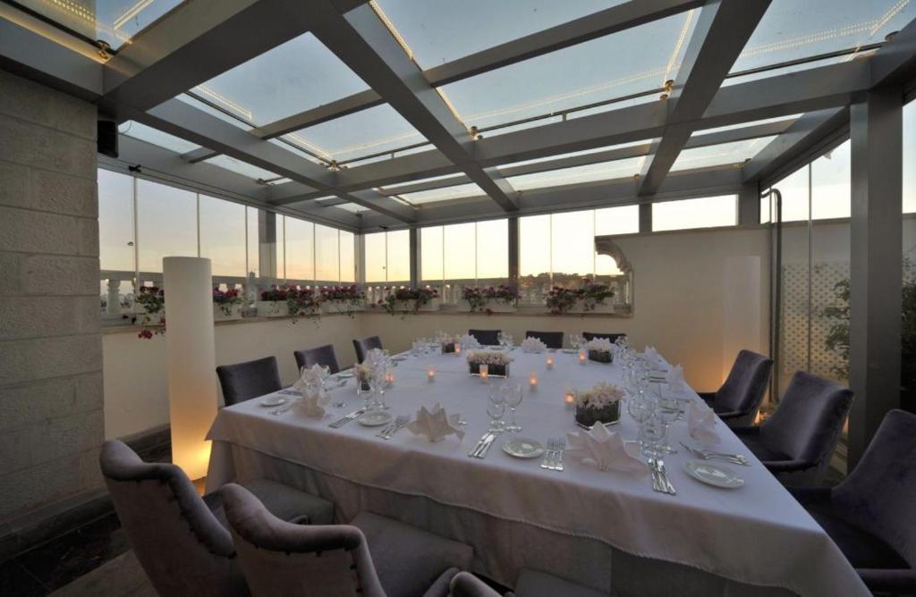 Il Palazzo Hotel And Suites Amman Ngoại thất bức ảnh