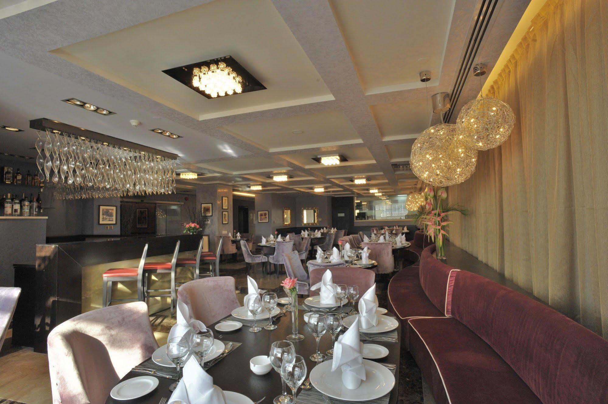 Il Palazzo Hotel And Suites Amman Ngoại thất bức ảnh